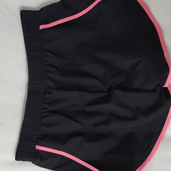Puma Women's Athletic Shorts in Black with Pink Accents - Picture 4 of 5